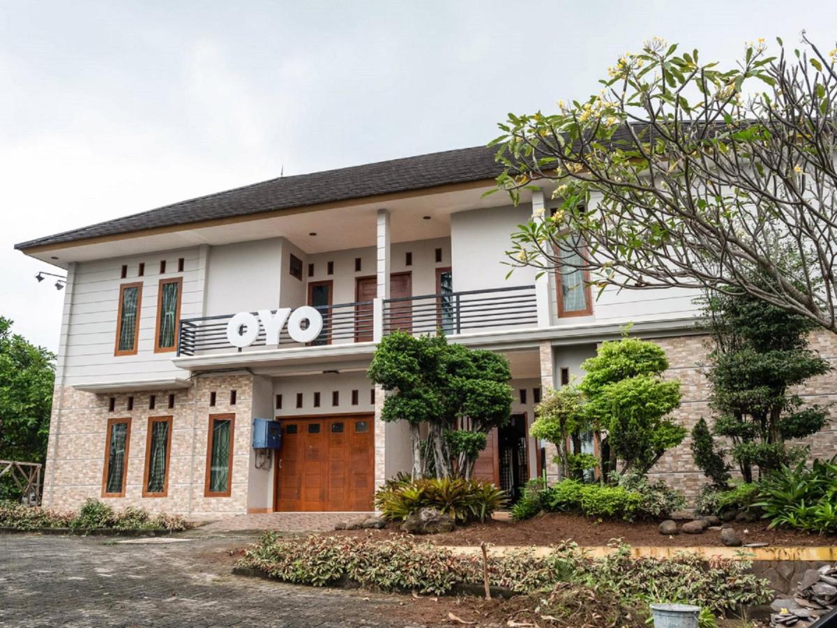 OYO 2912 Graha Minda Syariah Hotel Bandar Lampung Bagian luar foto